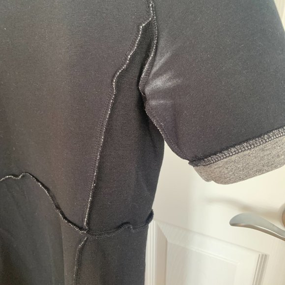 J.Crew Work Dress, Size 2, Grey with Black Panels - Picture 3 of 3